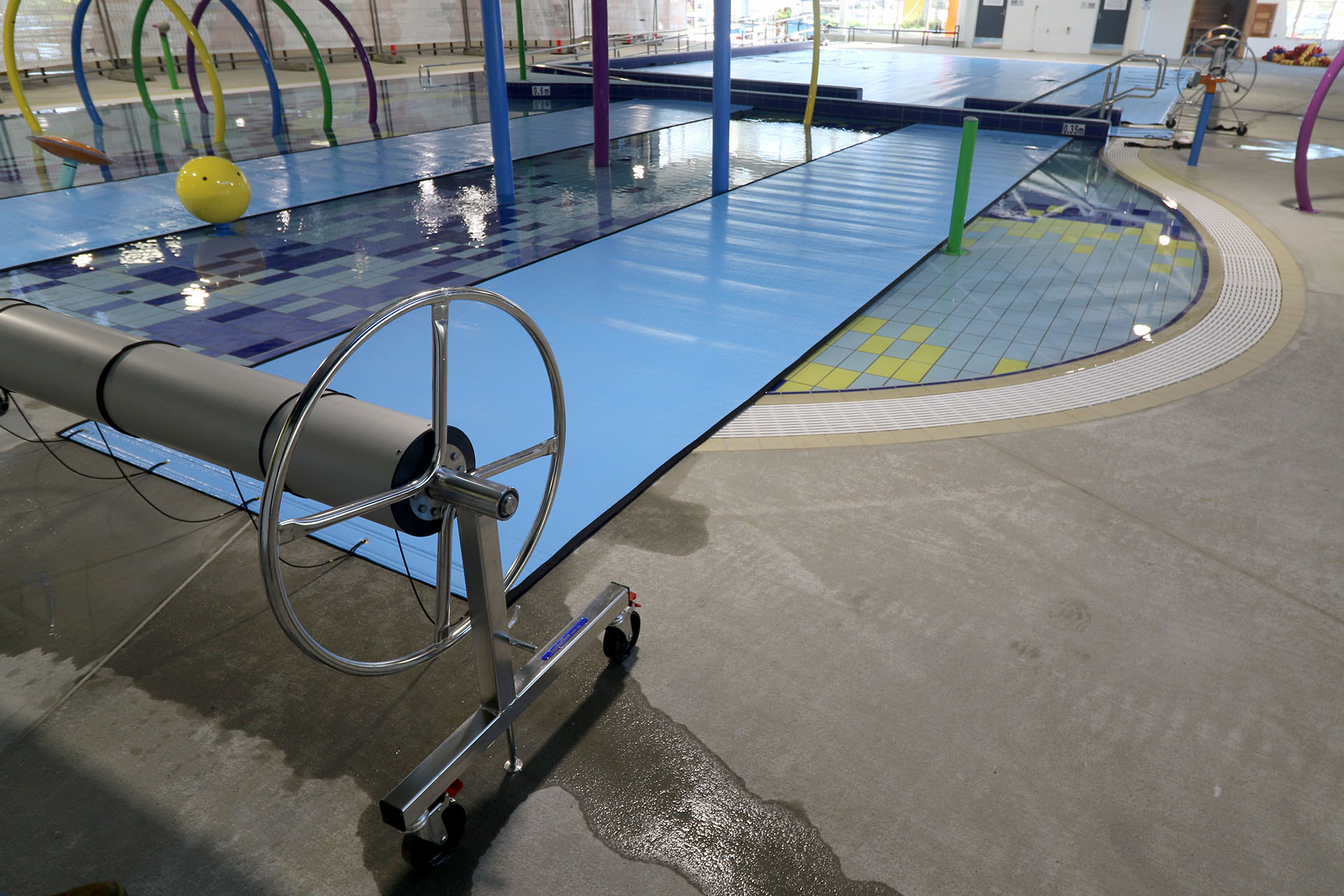 150 Roller Sunbather Solar Pool Heating Covers & Rollers, Melbourne