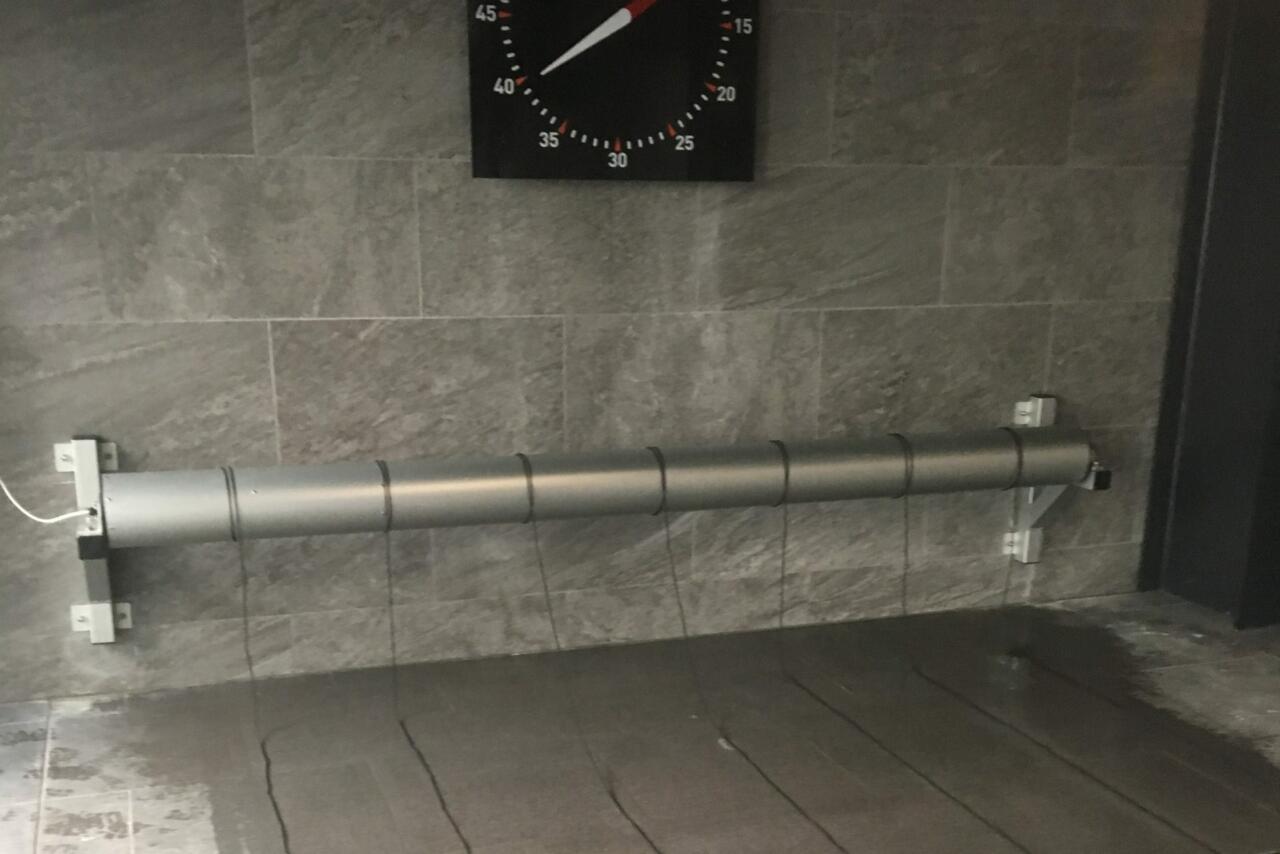 Coveroll Pro Ground Roller / SSW Roller Sunbather Solar Pool Heating